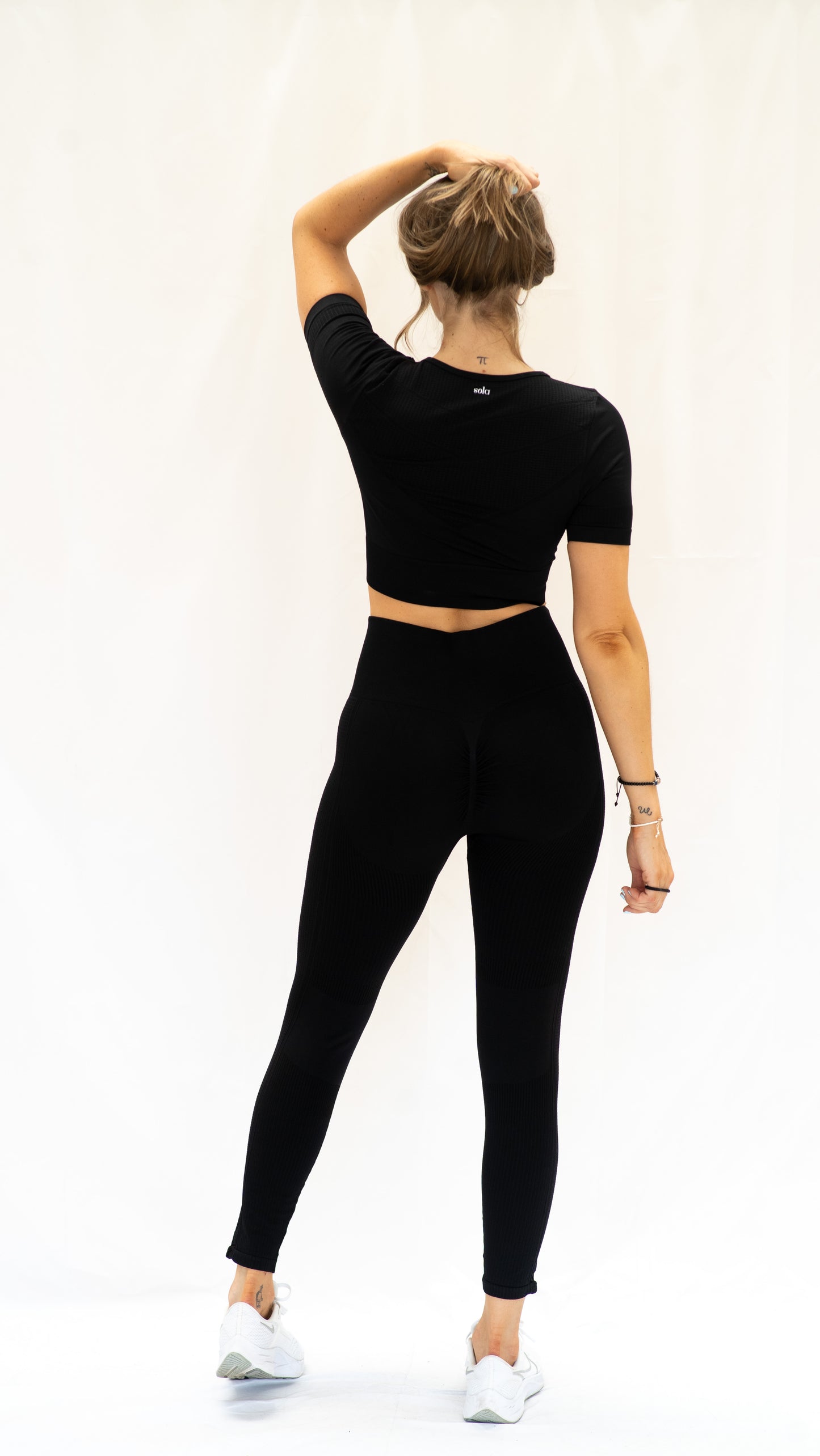 BLACK PEARL SET